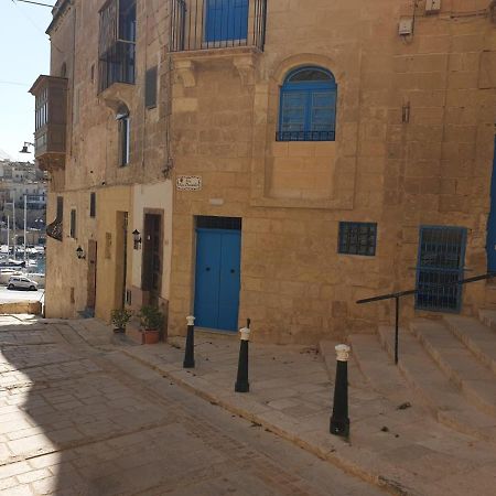 فيلا Tifkira بيرغو المظهر الخارجي الصورة